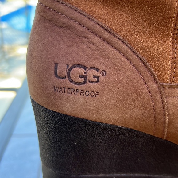 UGG Edelman Cuff Wedge Waterproof Boots - Picture 2 of 10